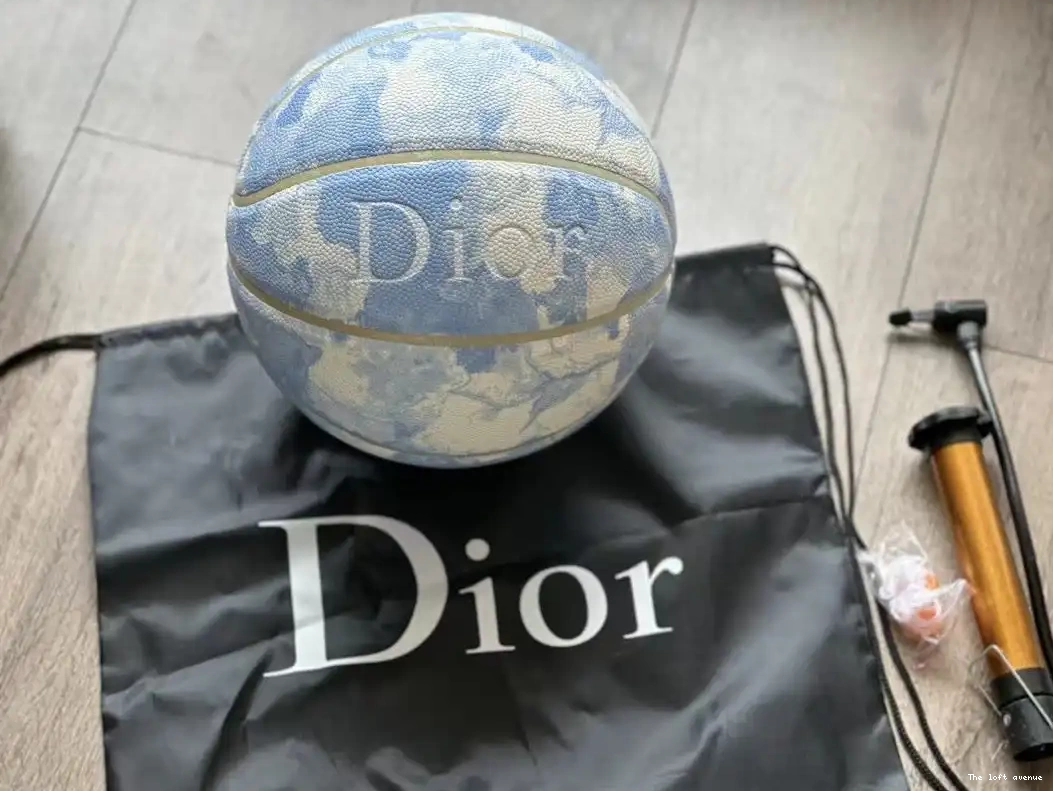 BASKETBALL DIOR 0629